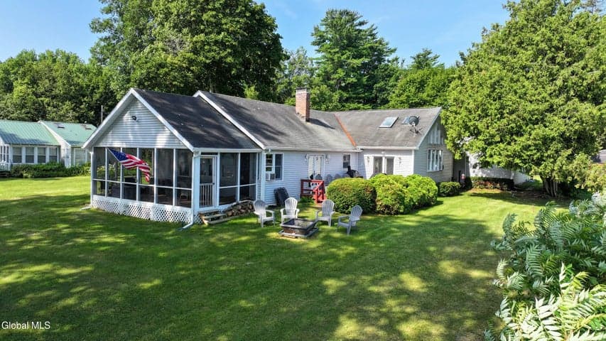 6 Berry Patch Lane, Crown Point, NY, photo 3