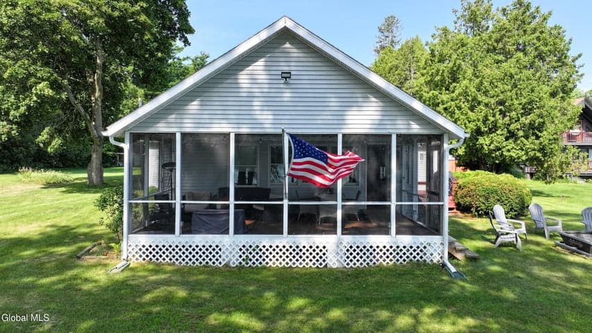 6 Berry Patch Lane, Crown Point, NY, photo 5