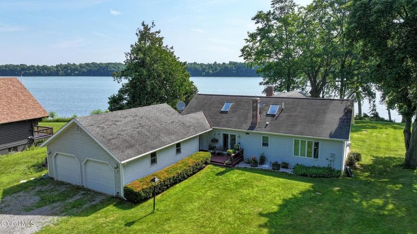 6 Berry Patch Lane, Crown Point, NY, photo 2
