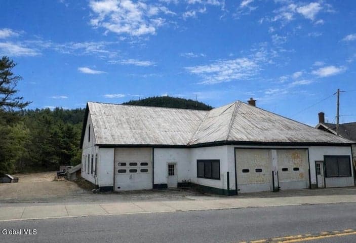 6336 US-9, Chester, NY
