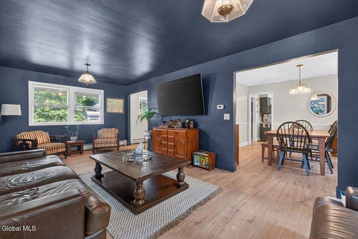 8 Cypress Pt, Clifton Park, NY, photo 5