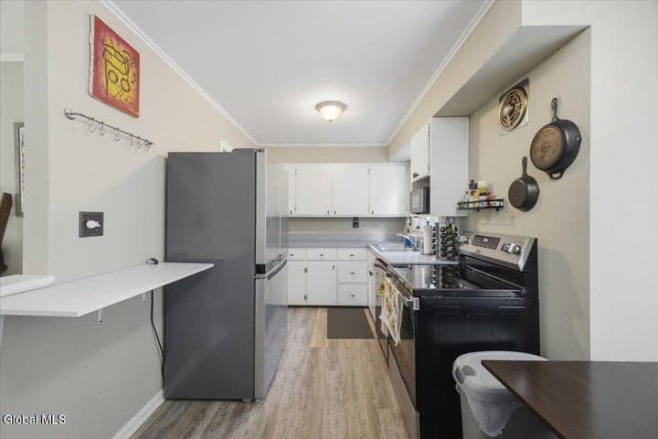 6 Carlton Drive, Queensbury, NY, photo 5