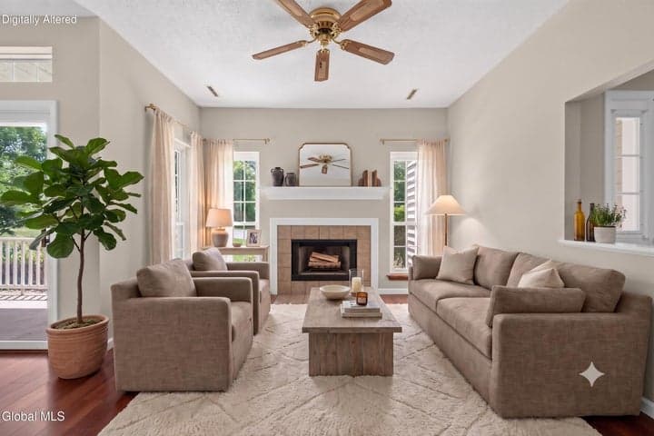 1011 Hampton Place Boulevard, Troy, NY, photo 4