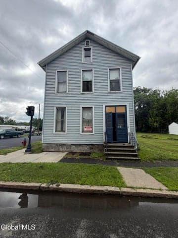 761 2nd Avenue, Troy, NY, photo 1