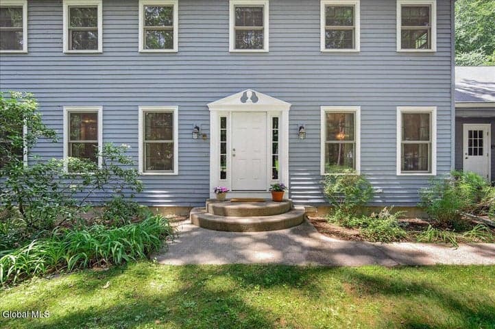 60 Hillcrest Lane, Saratoga Springs, NY, photo 4