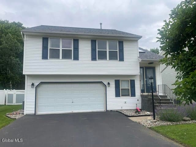 1104 Regal Court, Glenville, NY, photo 2