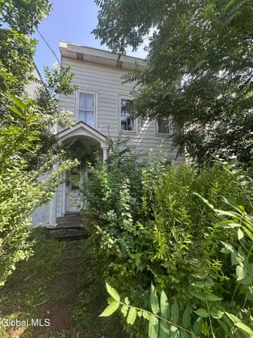 15 Glen Avenue, Troy, NY, photo 3