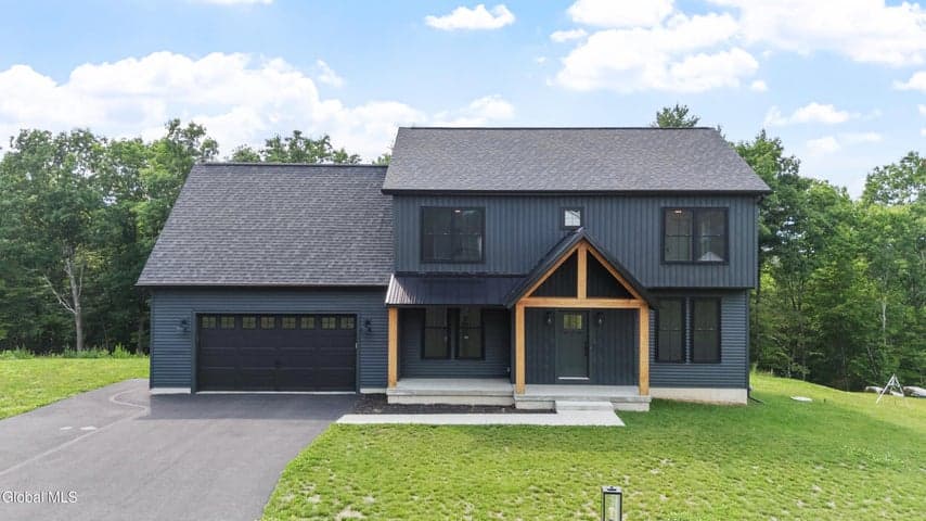 20 Woodland Hill Road, North Greenbush, NY, photo 1