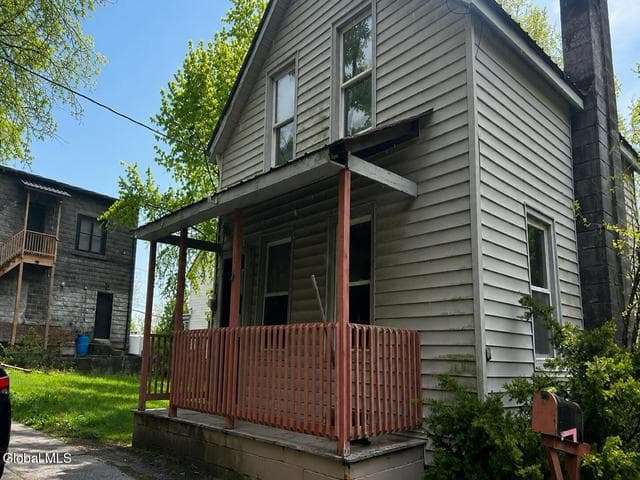 5 Elizabeth Street, Moriah, NY, photo 2