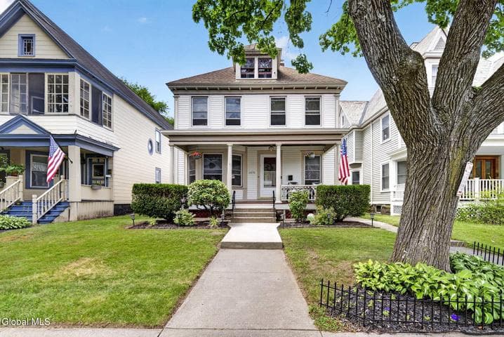 1071 Parkwood Boulevard, Schenectady, NY, photo 1