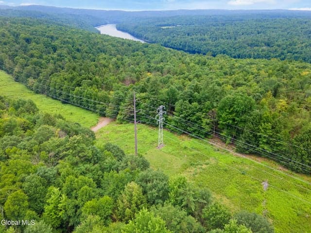 L21 Call Street, Lake Luzerne, NY, photo 5