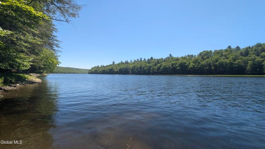 L21 Call Street, Lake Luzerne, NY, photo 4