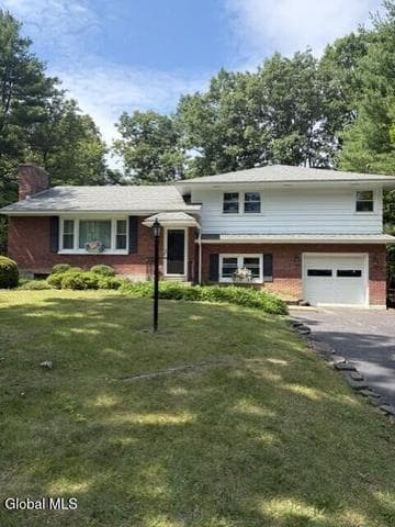 2455 Brookshire Drive, Niskayuna, NY, photo 1