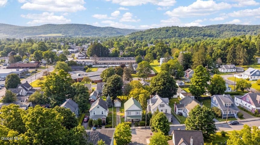 9 Kearney Street, Oneonta, NY, photo 2