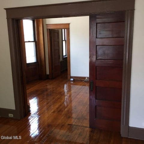 469 Madison Avenue, Albany, NY, photo 5