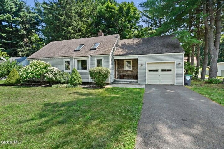 43 William Street, Kinderhook, NY, photo 3