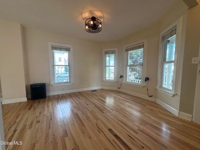 20 W Lawrence Street, Albany, NY, photo 3