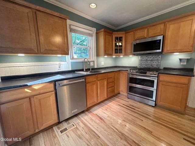 20 W Lawrence Street, Albany, NY, photo 5