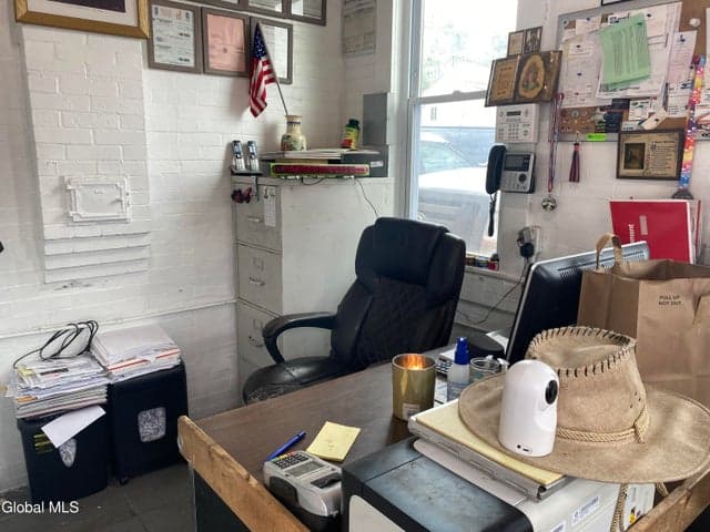 1705 Broadway, Schenectady, NY, photo 5