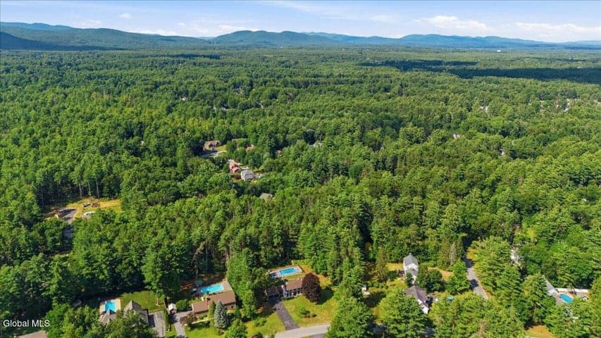 94 Revere Road, Queensbury, NY, photo 4