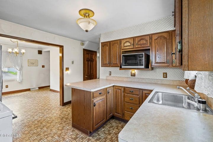 3014 Granville Avenue, Rotterdam, NY, photo 4
