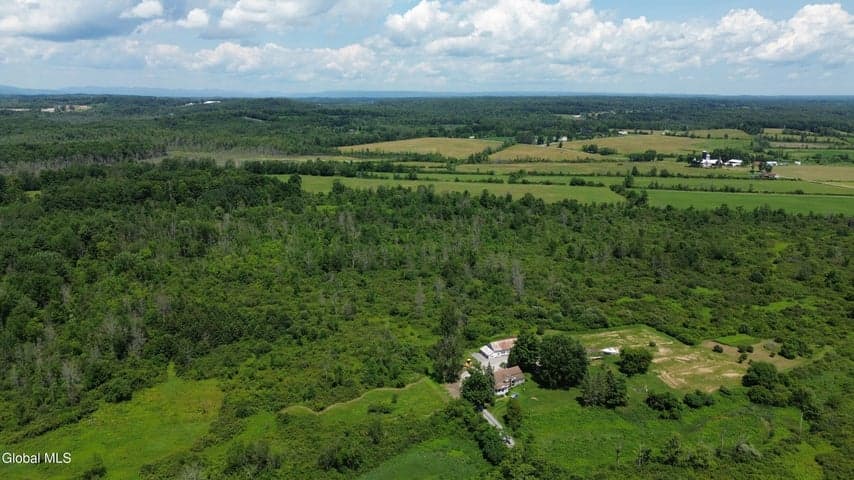 L7 County Hwy 142, Perth, NY, photo 2
