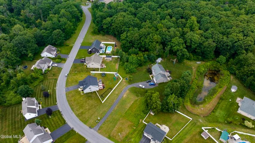 307 Steeple Way, Rotterdam, NY, photo 3