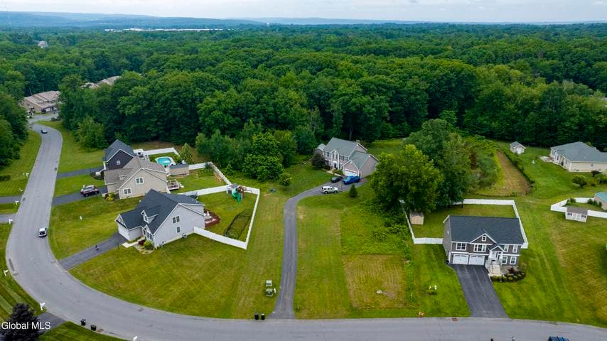 307 Steeple Way, Rotterdam, NY, photo 4