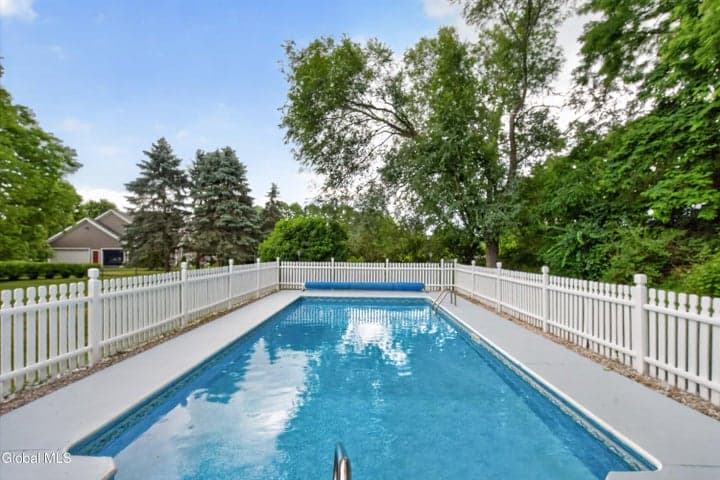 9 Long Creek Drive, Ballston, NY, photo 2