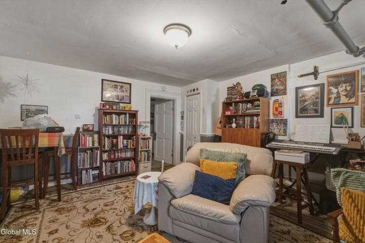 194 3rd Street, Troy, NY, photo 4