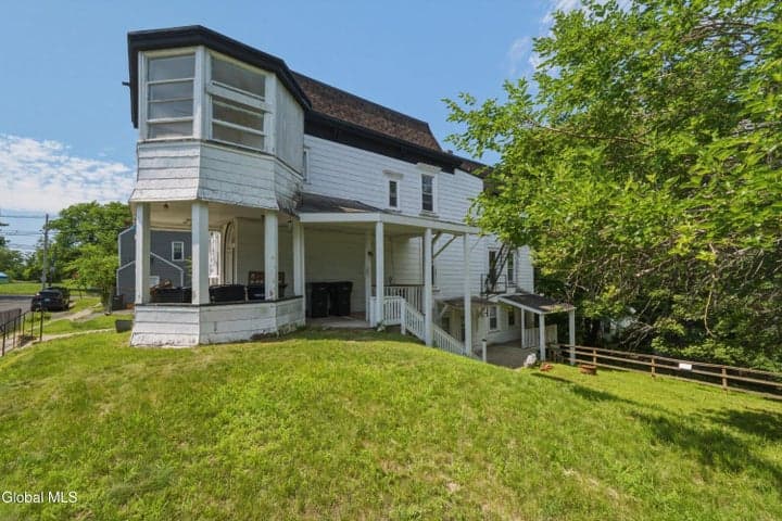 2209 16th Street, Troy, NY, photo 4