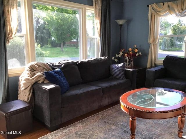 40 Glendale Road, Latham, NY, photo 3