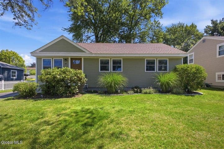 47 Perry Avenue, Latham, NY