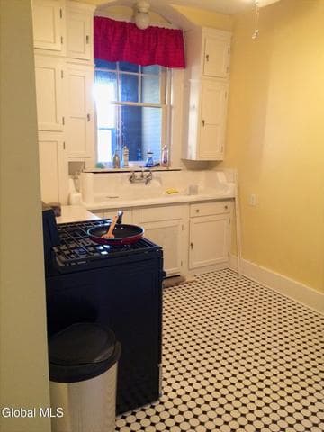 210 Western Avenue, Albany, NY, photo 3