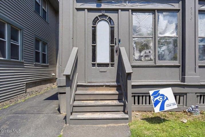 339 Delaware Avenue, Albany, NY, photo 3