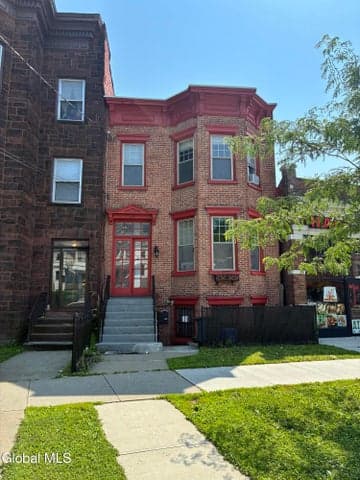 210 Western Avenue, Albany, NY, photo 1
