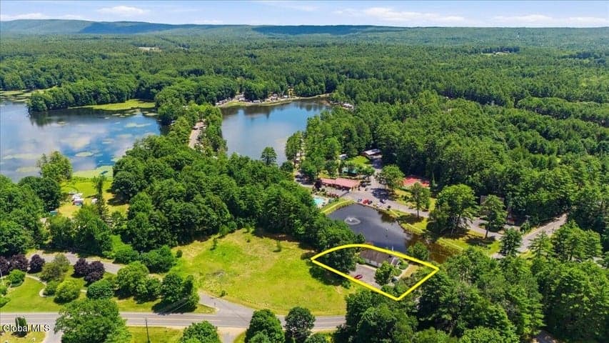 82 Heath Road, Corinth, NY, photo 2