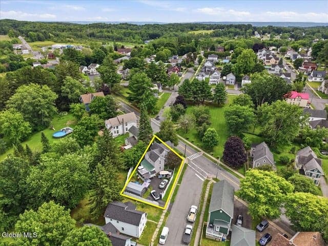 117 E State Street, Johnstown, NY, photo 1