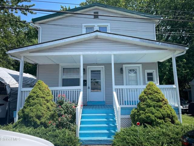 11 Sunnyside Avenue, Colonie, NY, photo 1