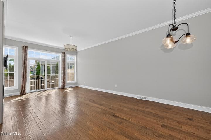 86 Cambridge Way, Latham, NY, photo 2
