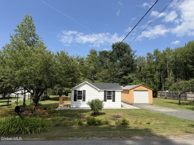 141 Wendell Avenue, Broadalbin, NY, photo 1