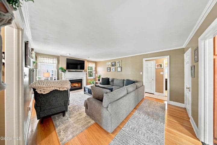 2313 Barcelona Road, Niskayuna, NY, photo 5