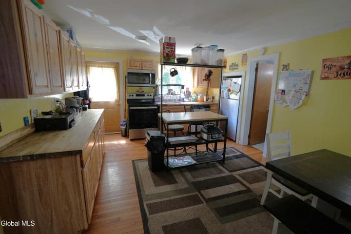 93 Forest Street, Gloversville, NY, photo 4