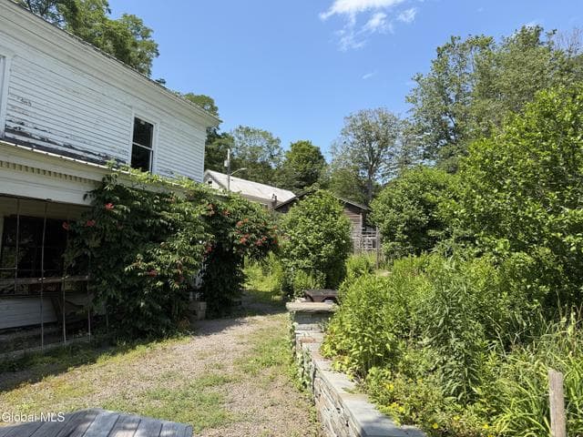 799 New York 990V, Gilboa, NY, photo 3