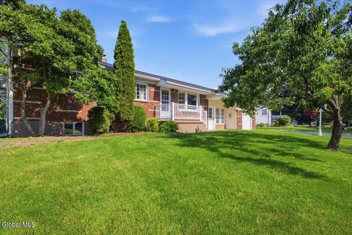 1100 Ireland Road, Rotterdam, NY, photo 3