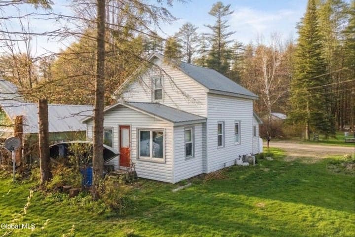 12 Tavern Road, Hadley, NY, photo 2