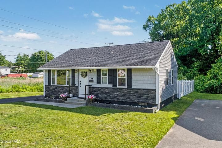 13 Adams Drive, Colonie, NY, photo 2
