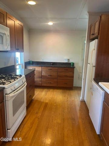 55 Prospect Street, Glens Falls, NY, photo 5