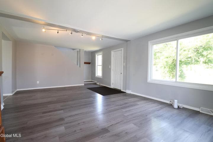 47 S Kingsboro Avenue, Gloversville, NY, photo 5