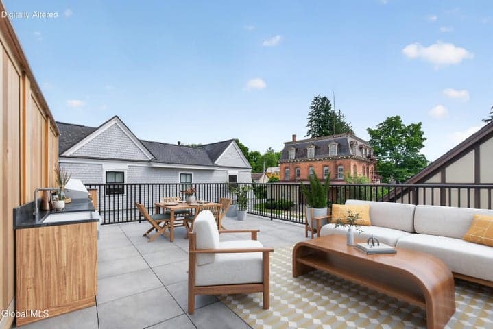 122 Regent Street #Unit 5, Saratoga Springs, NY, photo 5